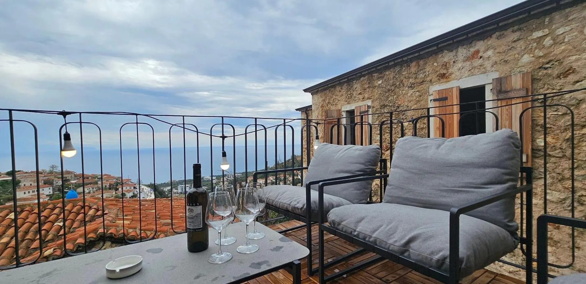 Zens Villa Dhermi Village Escape 0*,  Albania