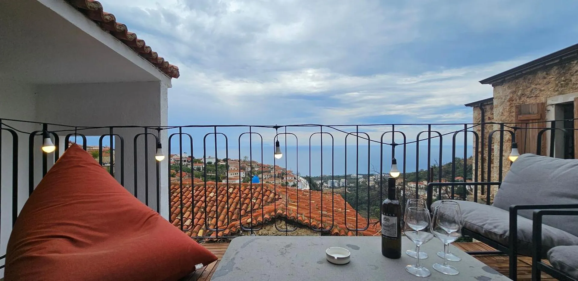 Zens Villa Dhermi Village Escape 0*,  Albania